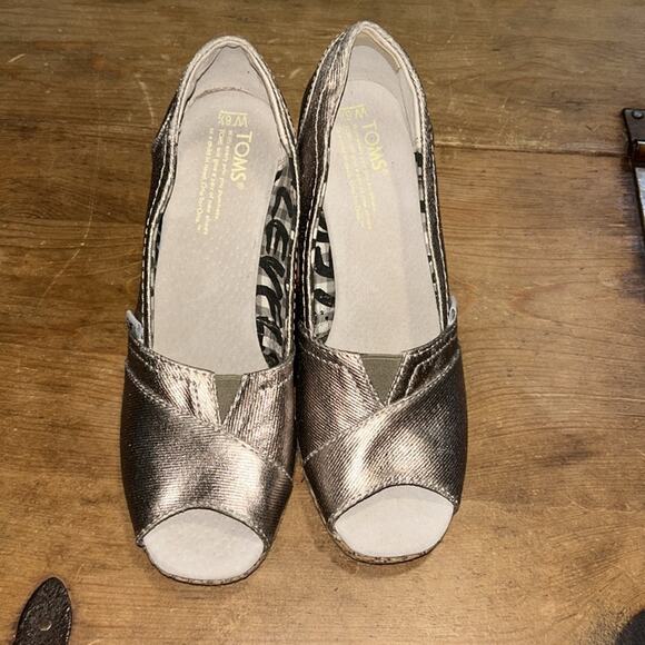 Toms Cork Open Toe Wedge Espadrille Sandals Silver Size 6.5 - Picture 3 of 8